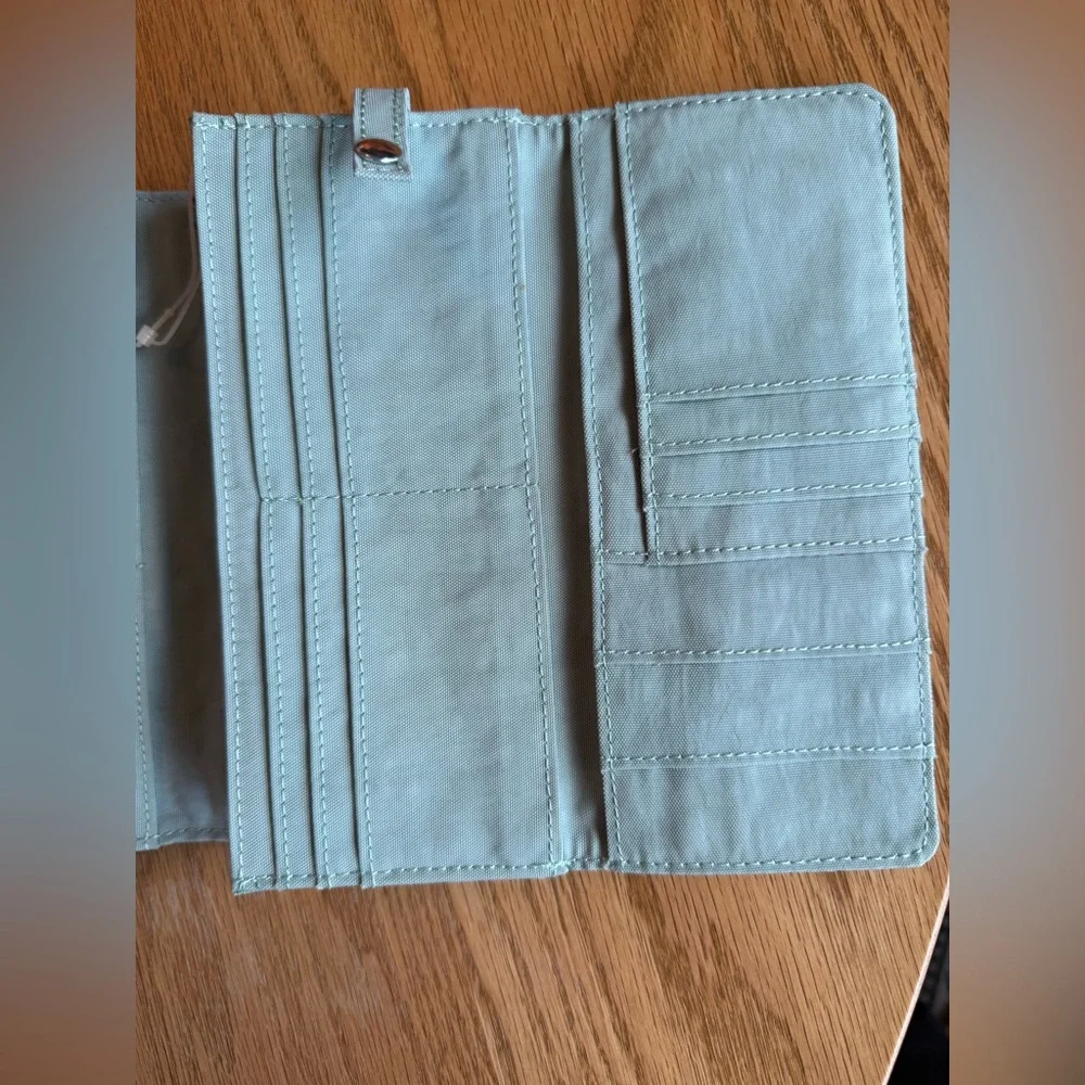 KIPLING Teddi Snap Wallet Sage Green New Without Tags